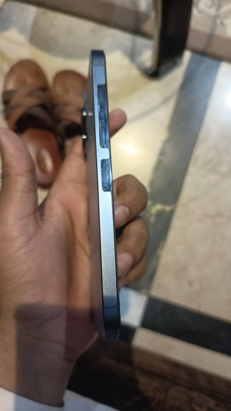 iphone 13 pro max 3