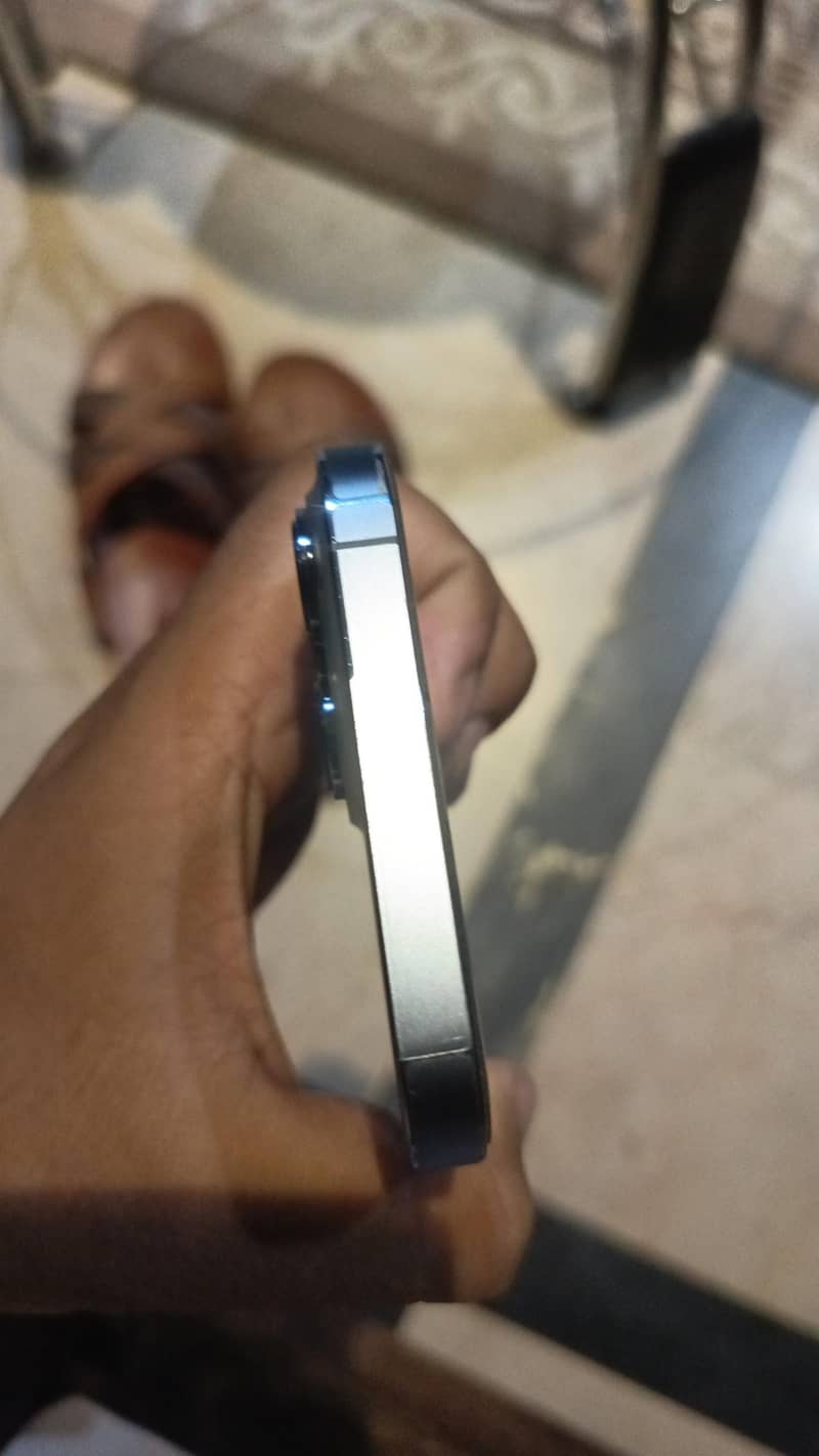 iphone 13 pro max 5