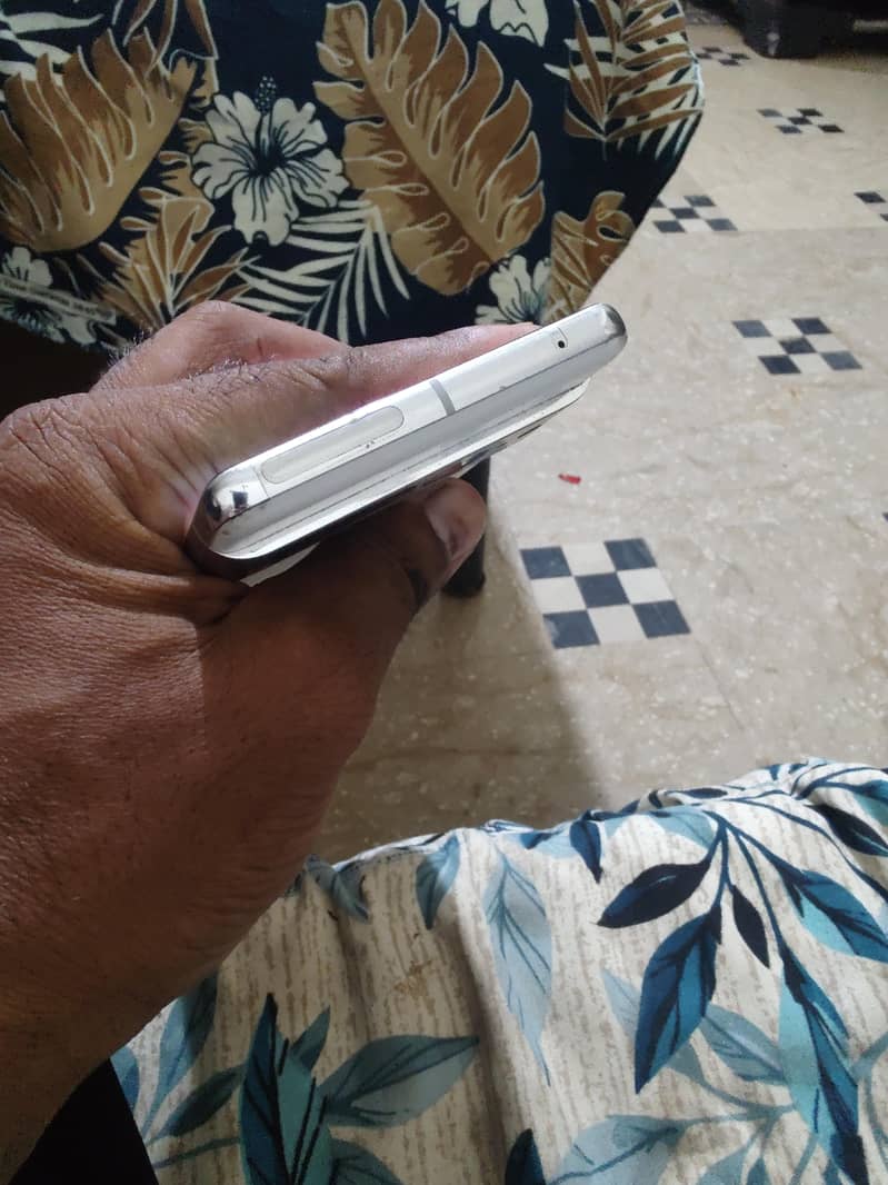 Google Pixel 7 Pro 2