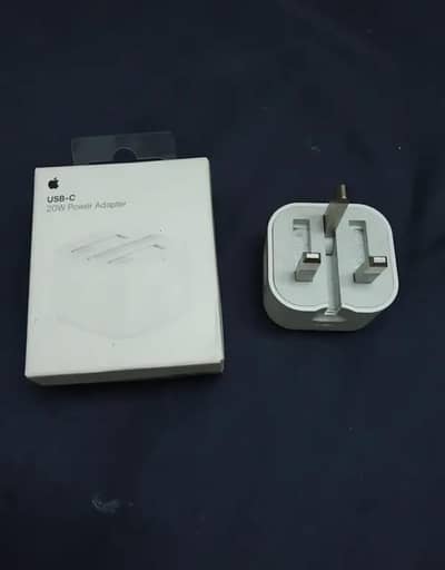 Apple 20W USB Type-C Power Adapter