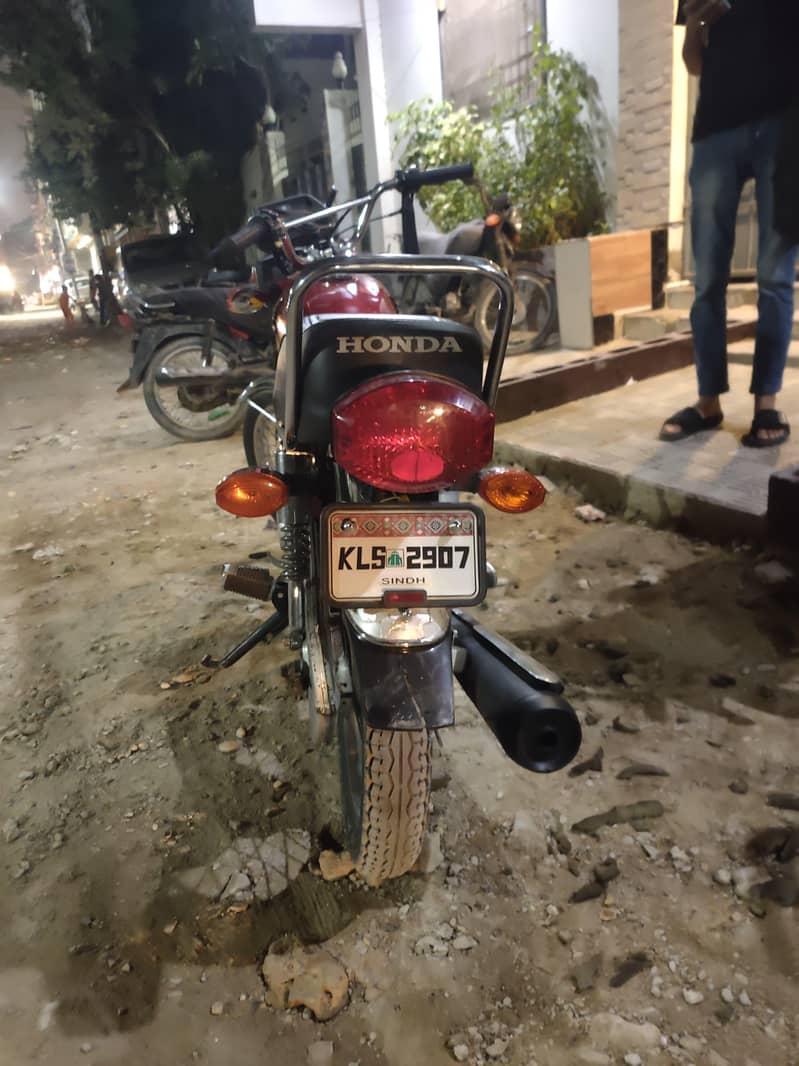 Unique 125 Model 2018 3