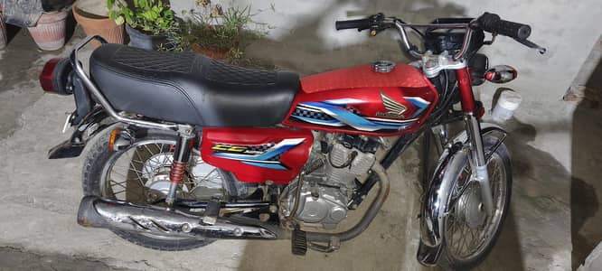 I am selling my Honda CG 125