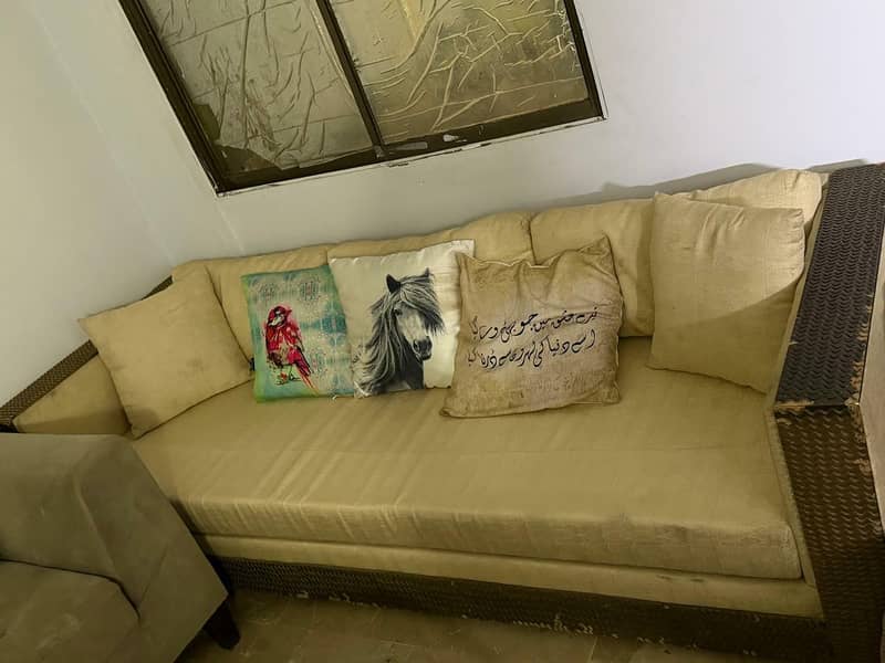 Sofa's 4