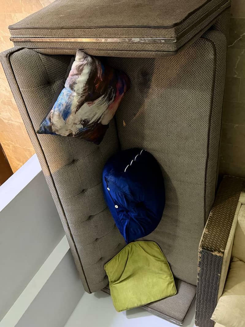 Sofa's 7