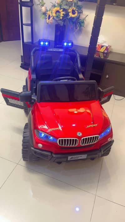 Kids car for sale in good condit