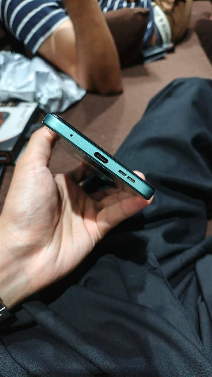 Xiaomi Redmi Note 12 4