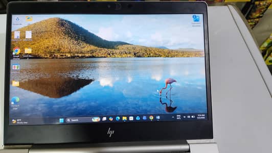 Laptop HP elitebook 830 G6 with touch screen