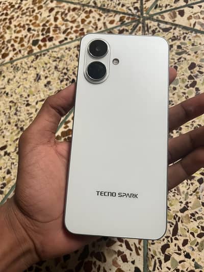 Tecno spark go 2