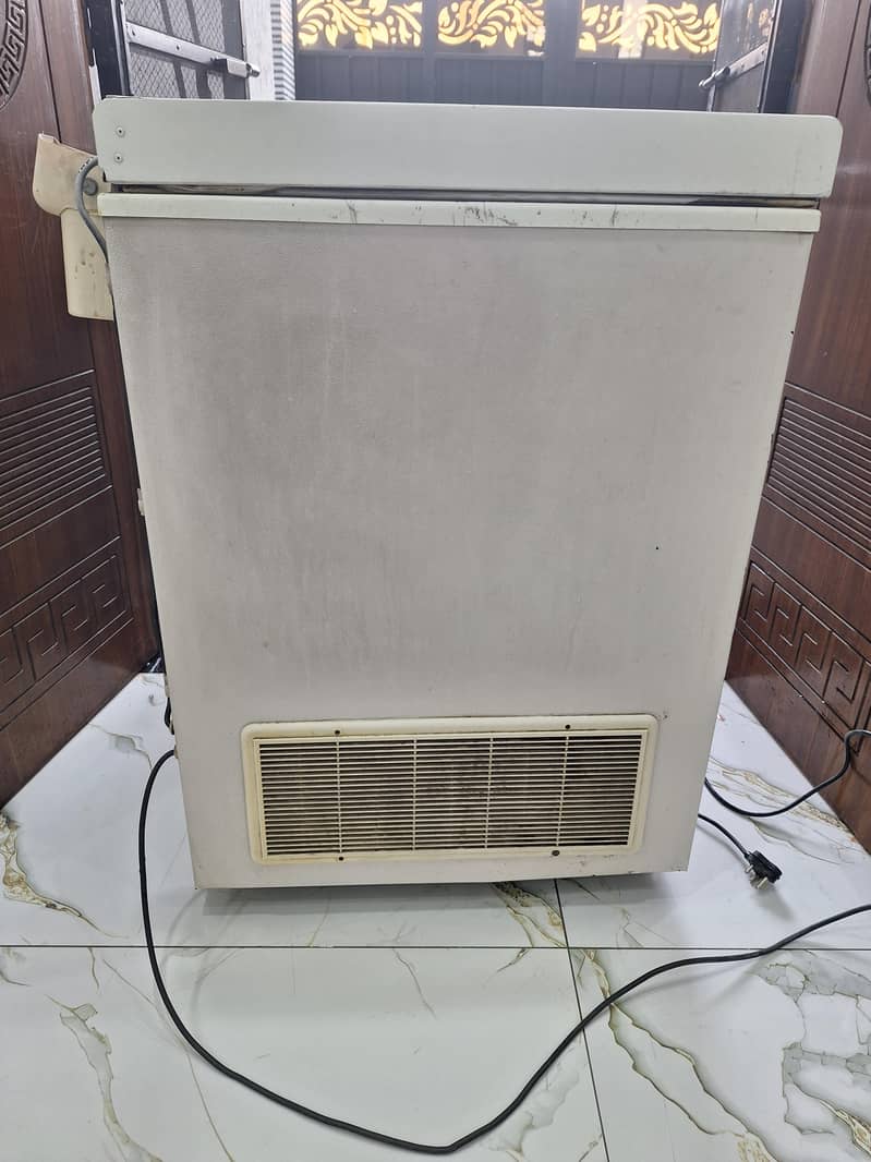 selling waves deep freezer 4