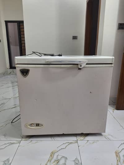 selling waves deep freezer