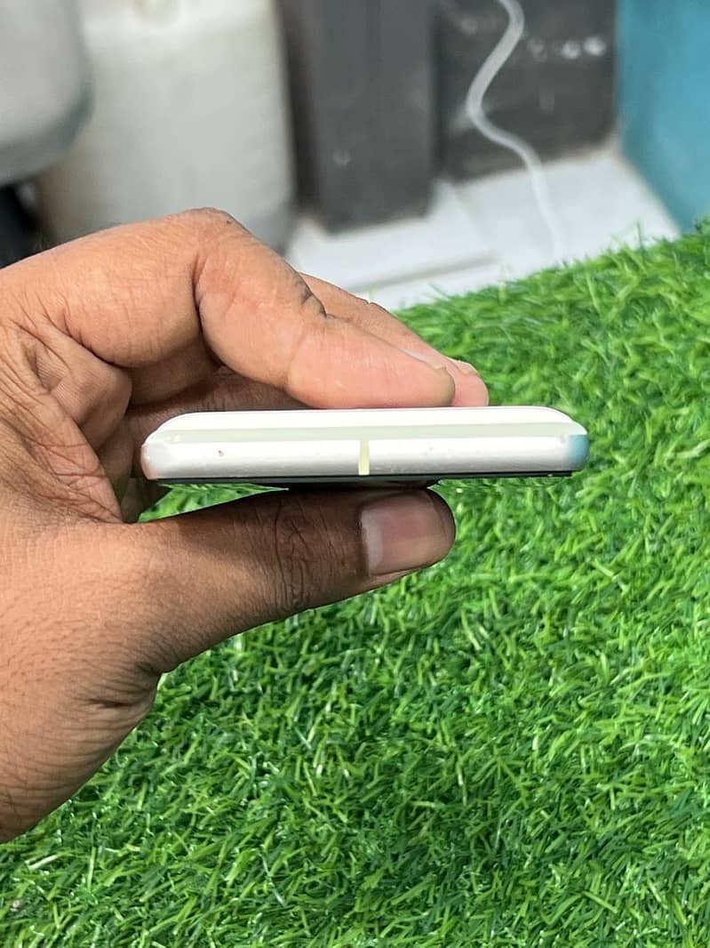 Google Pixel 7 2