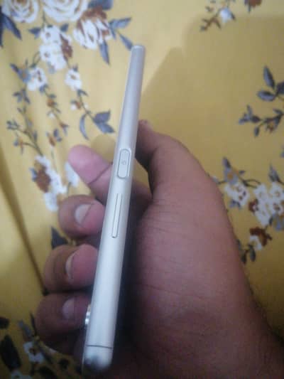 Sony Xperia modal:902s0