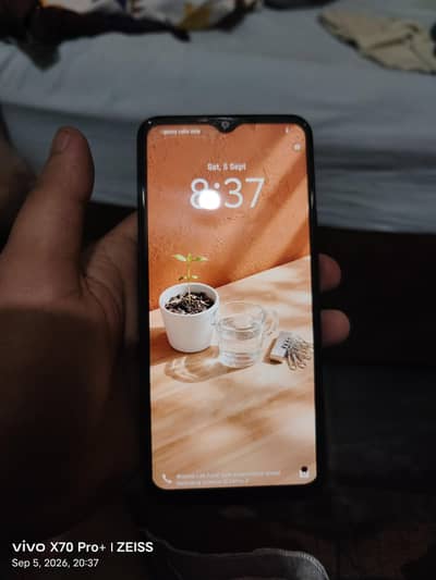 Vivo Y17s