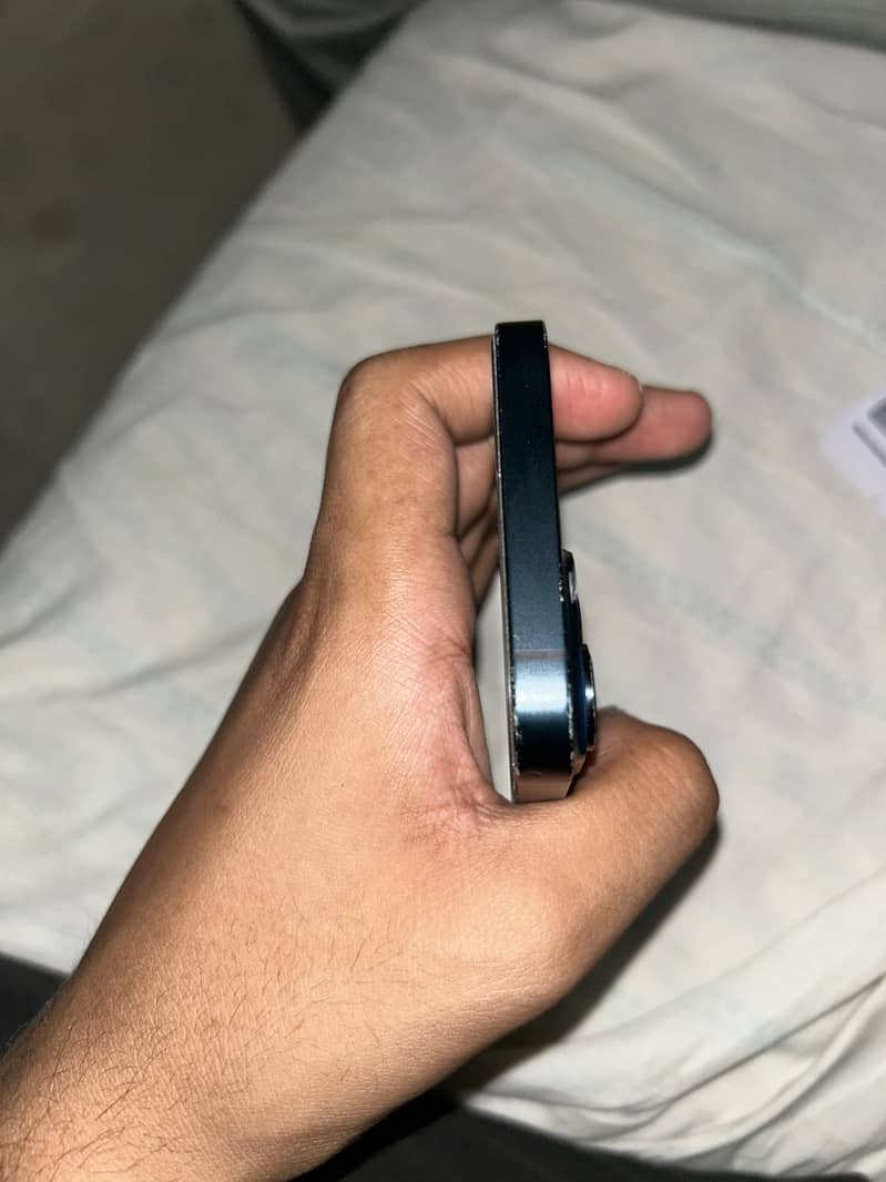 Apple iPhone 14 1
