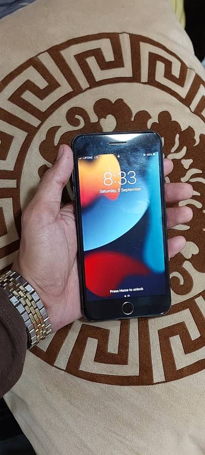 Apple iPhone 7 Plus