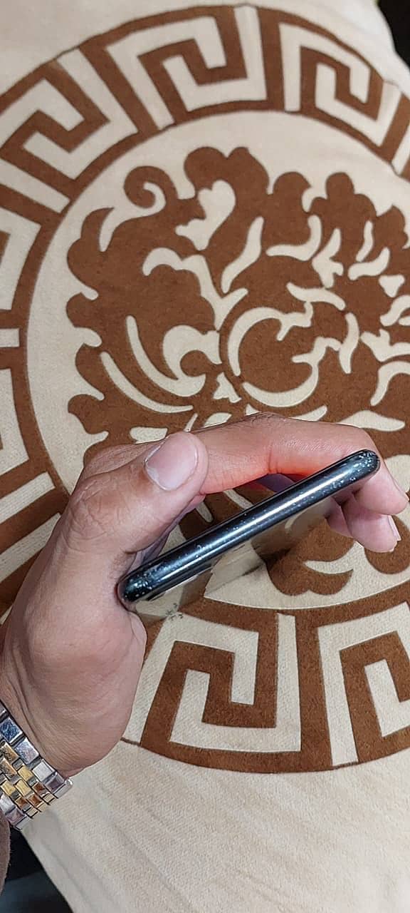 Apple iPhone 7 Plus 4