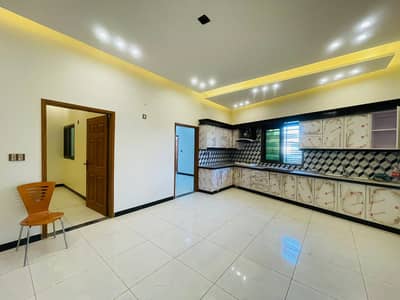 FLAT AVAILABLE FOR SALE 3BEDD