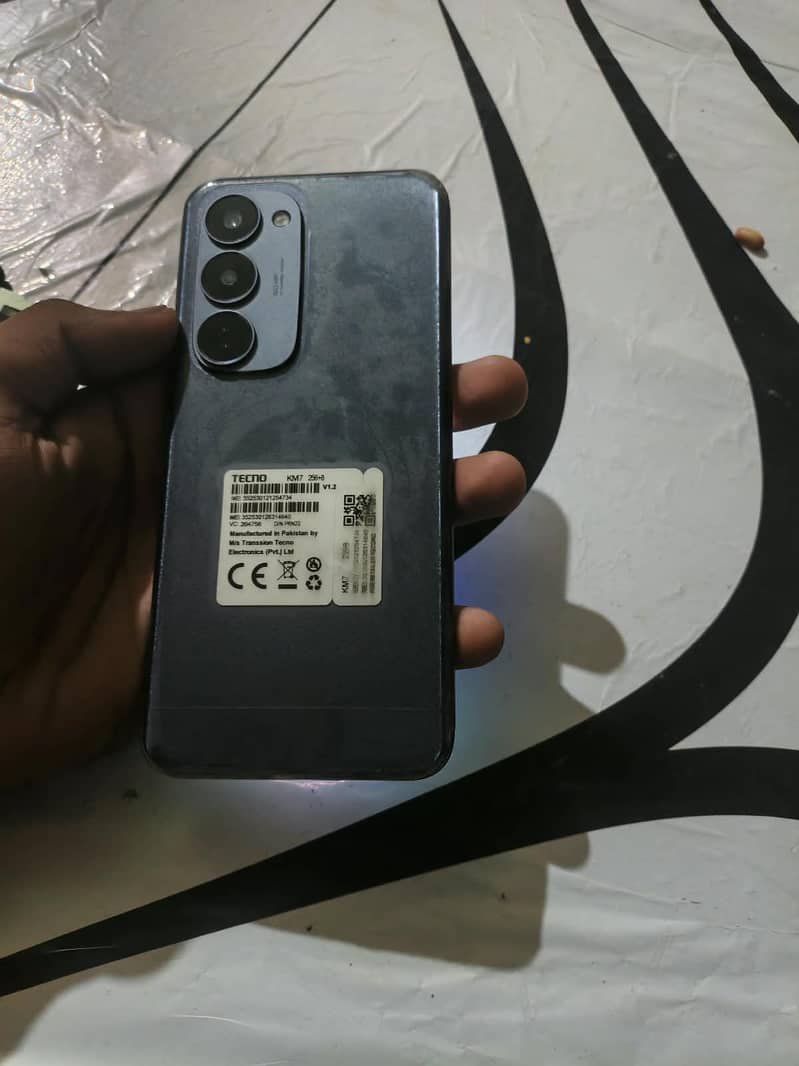 tecno spark 40 pro plus 2