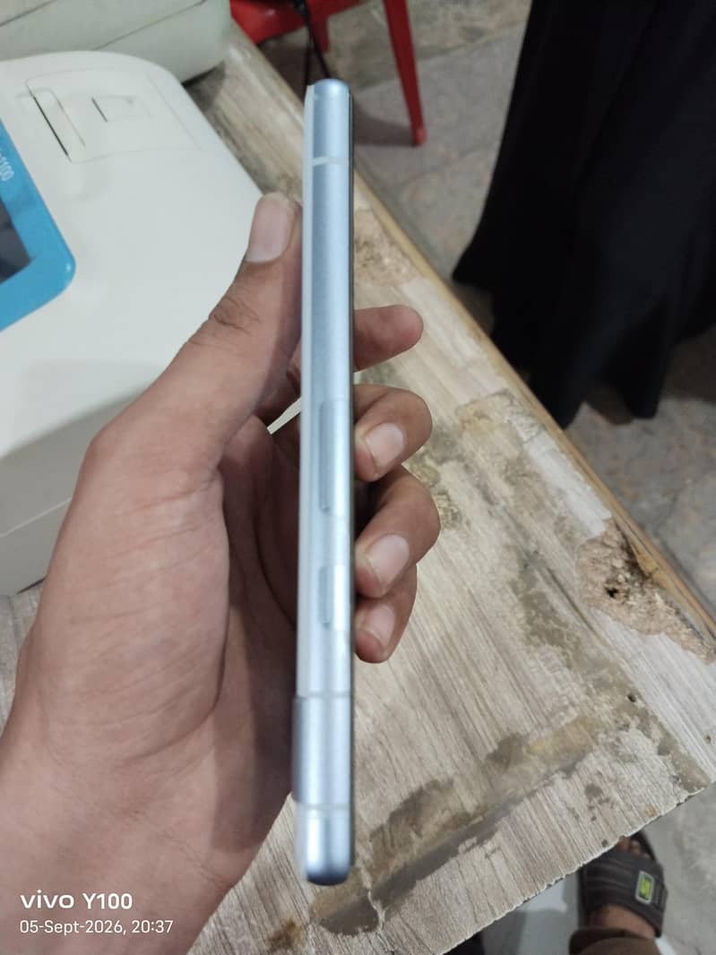 Google Pixel 7a 2