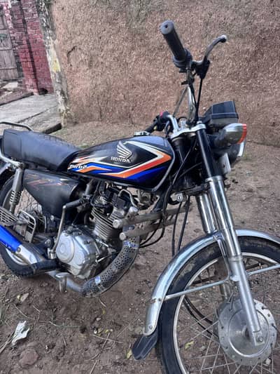 Honda 125 model 2018 first owner