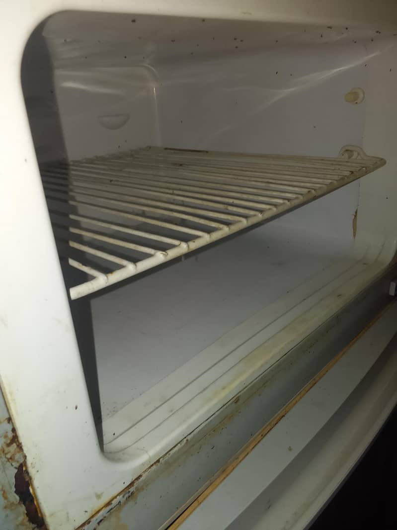 fridge 0