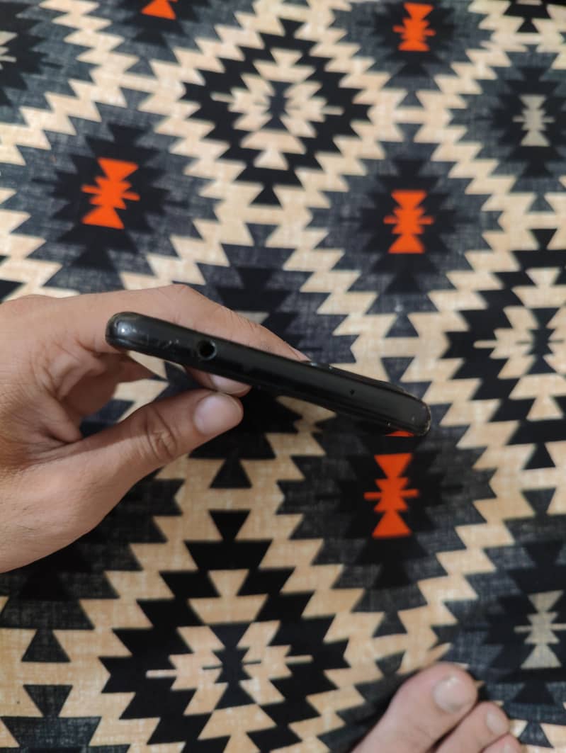 Google Pixel 4a 5
