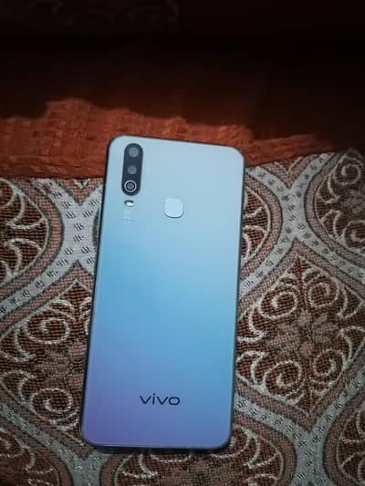Vivo Y17