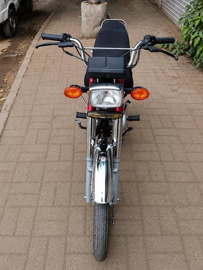 red color cg125