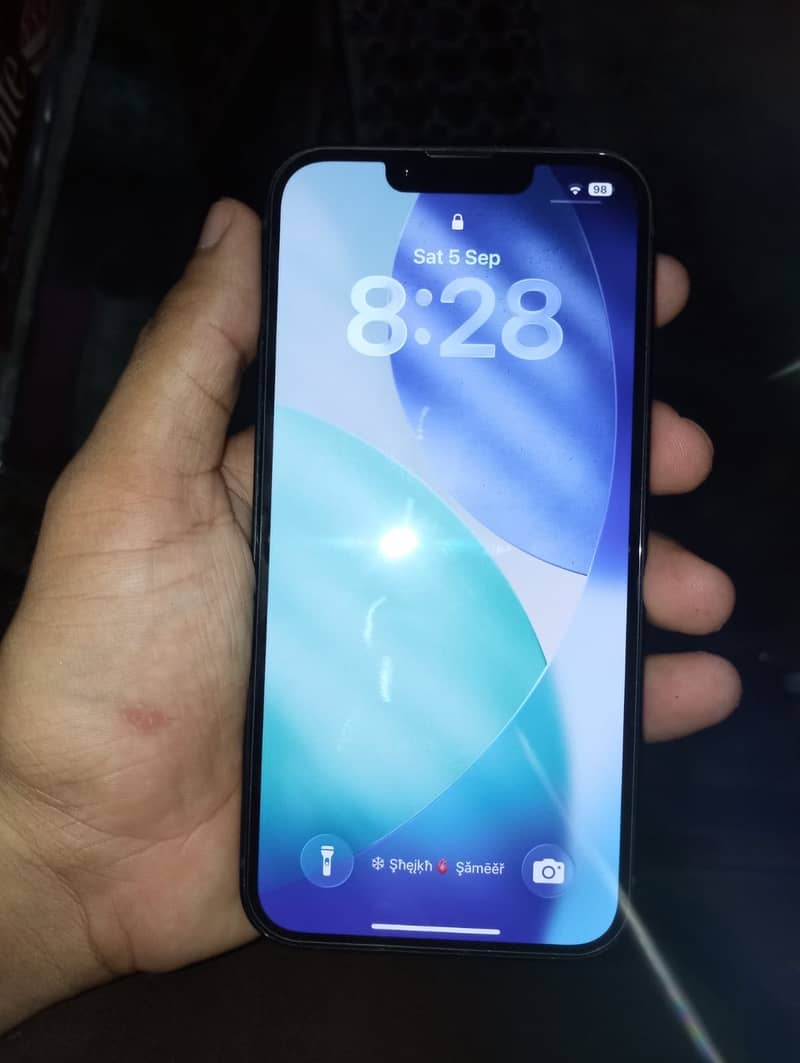 Apple iPhone 14 3