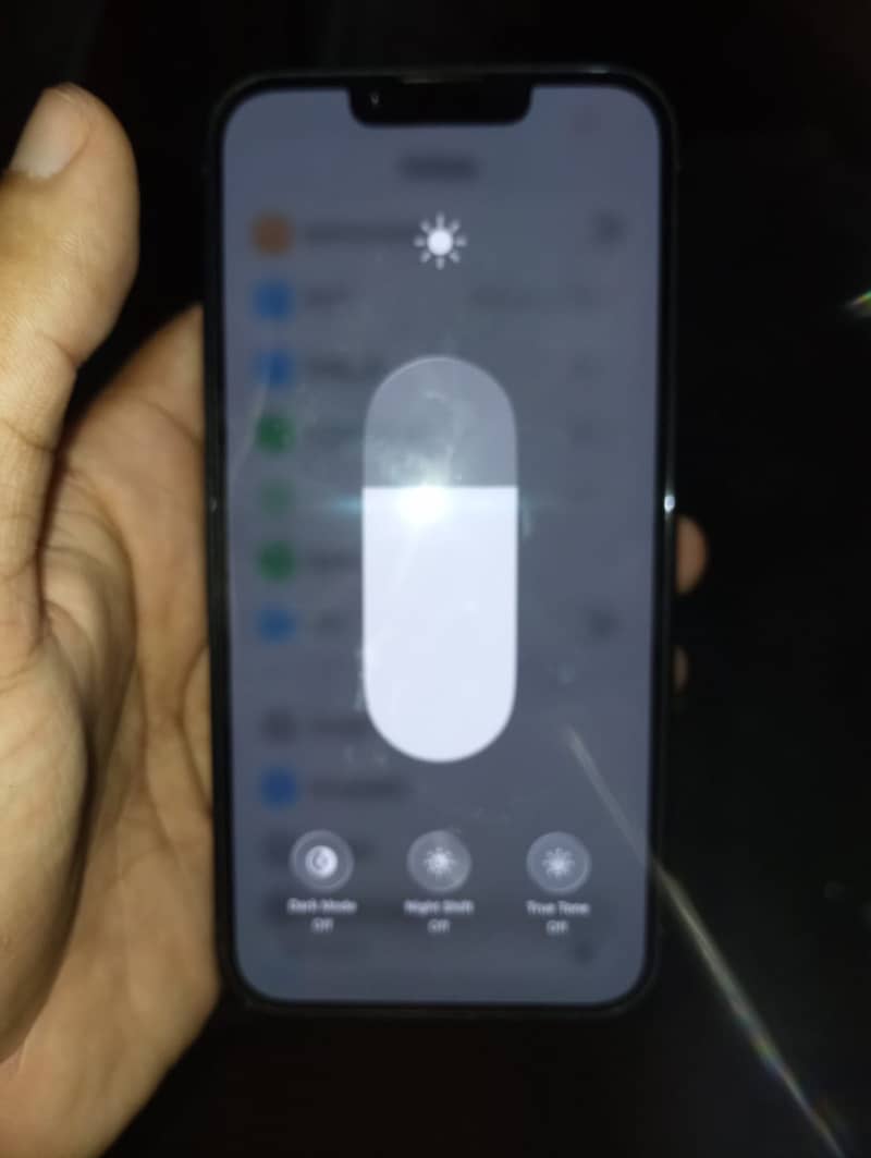 Apple iPhone 14 4