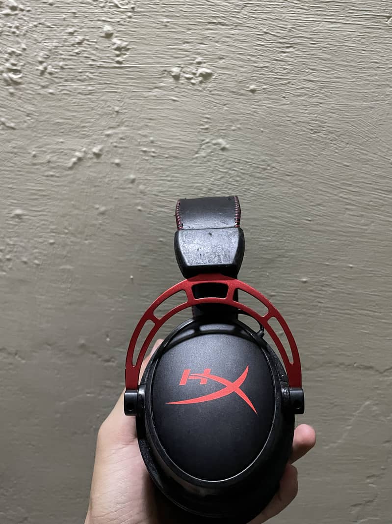 Hyper x Cloud alpha 0