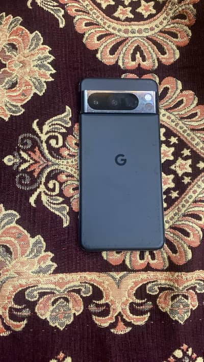 Google Pixel 8 Pro