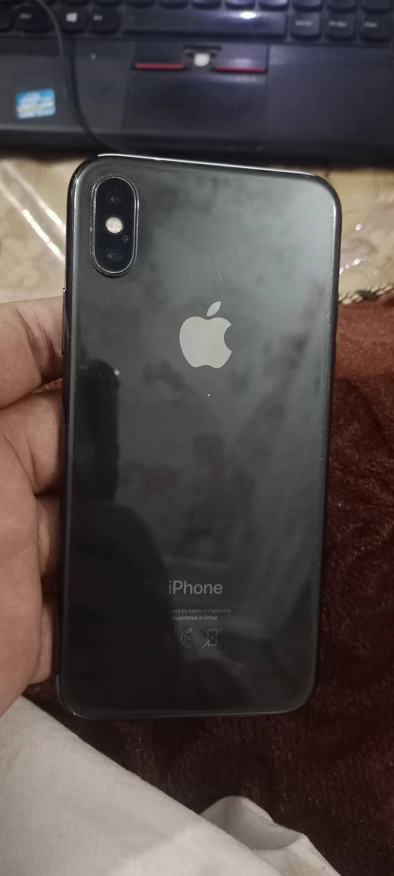 Apple iPhone X 4