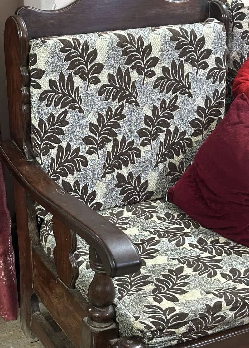 Sofa for Sell 2