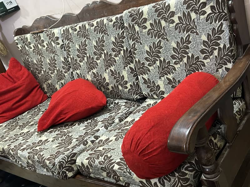 Sofa for Sell 3