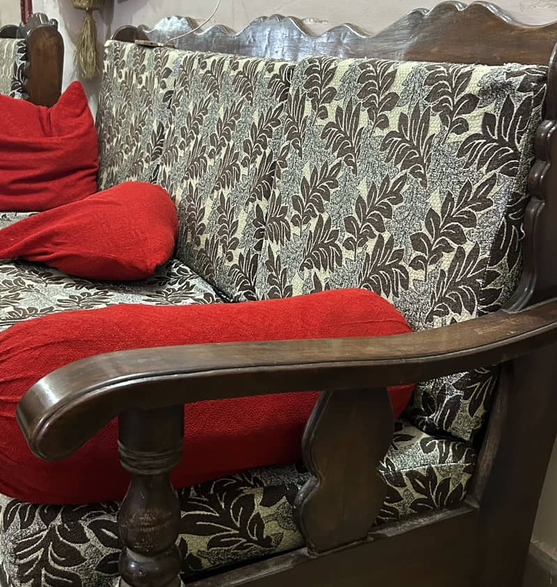 Sofa for Sell 4