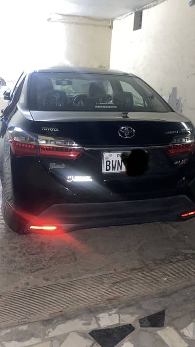 Toyota Altis Grande 2025