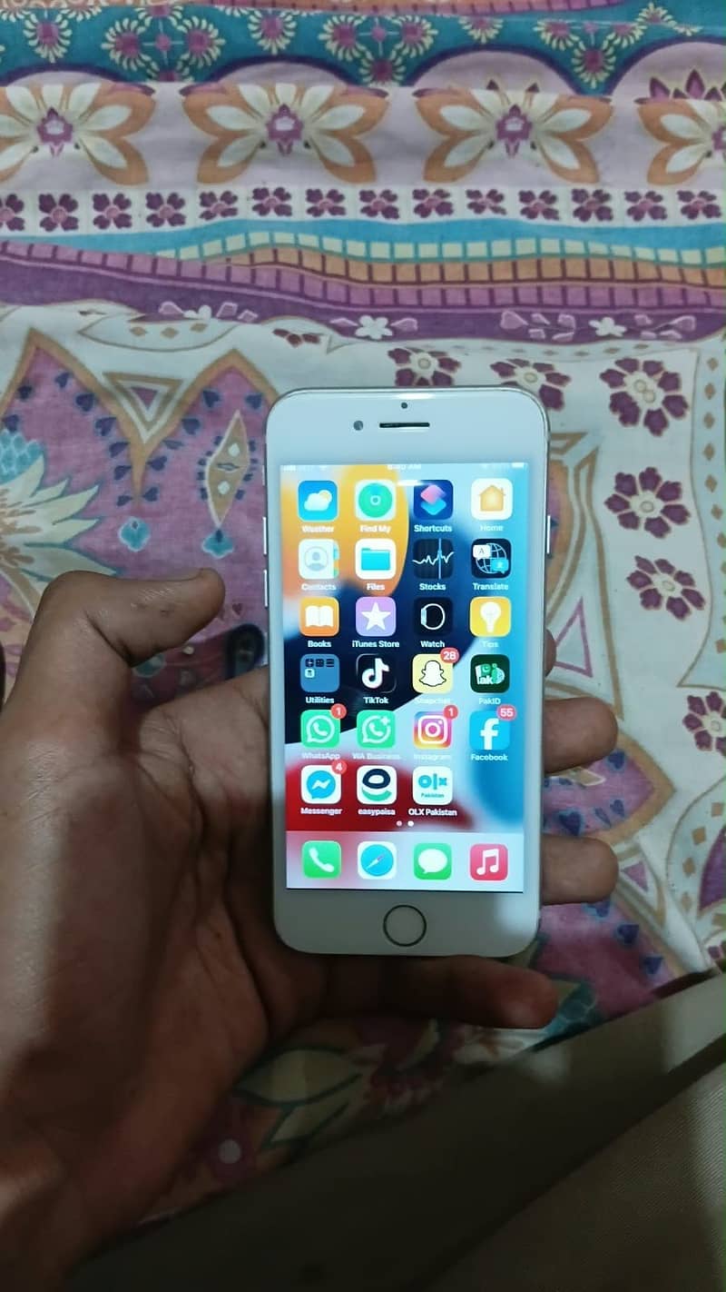 Apple iPhone 7 5
