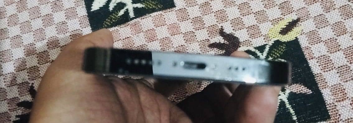 Apple iPhone 14 Pro 3