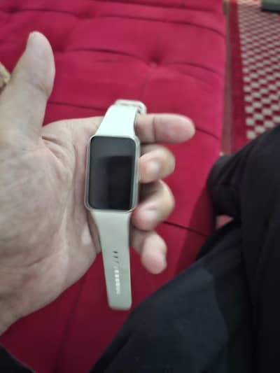 samsung smart fit 3 brand new is available for sale