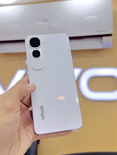 Vivo Y400.03121758885