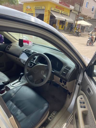 Honda Civic EXi 2005