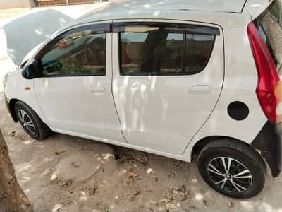 Daihatsu Mira 2013