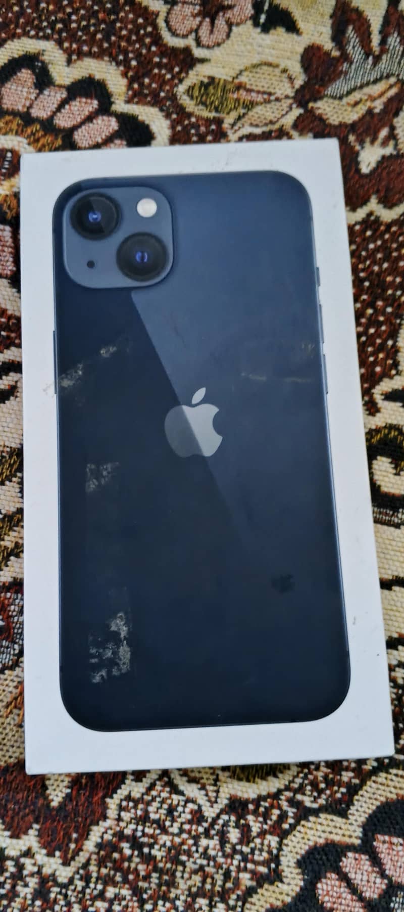 Apple iPhone 13 2