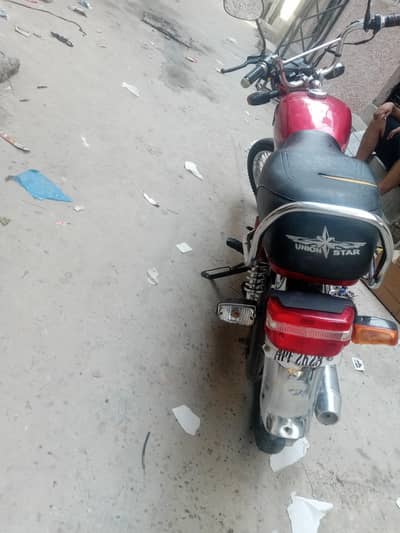 Union Star 70cc Dawoodi Euro2 2023 Model - Good Condition