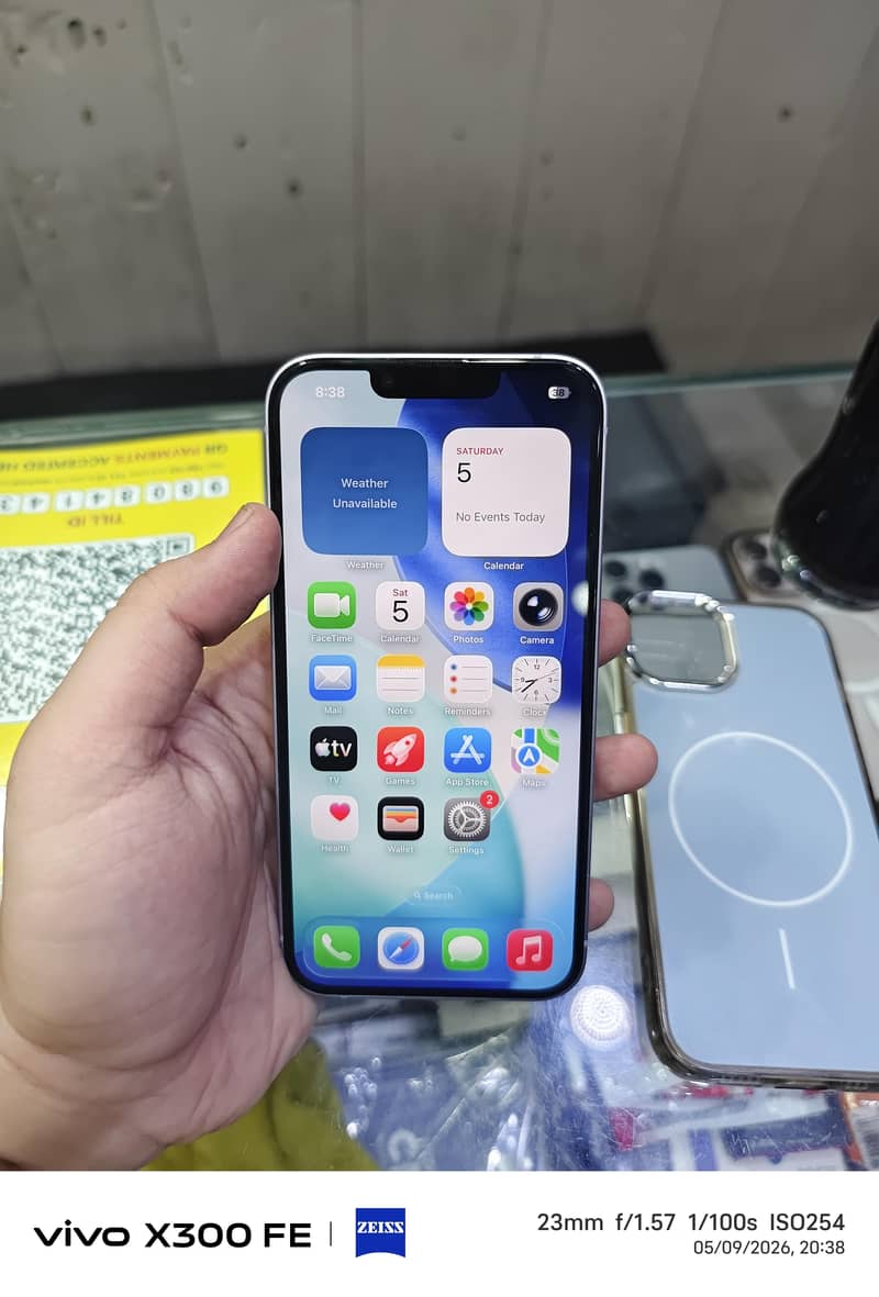 Apple iPhone 14 5