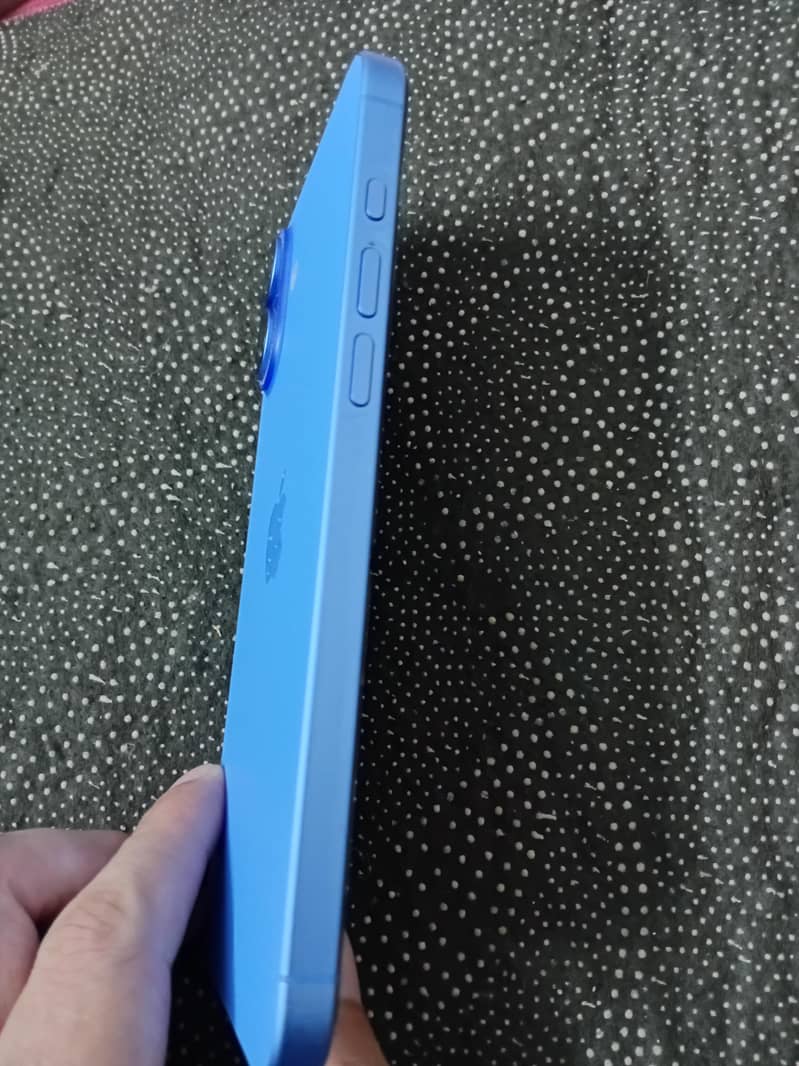 Apple iPhone 16 Plus jv 2