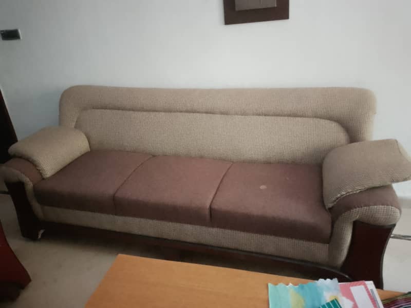 Sofa set/ 5 seater 3