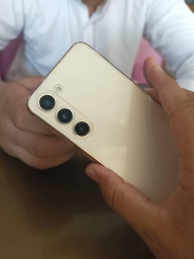 Samsung Mobile S23
