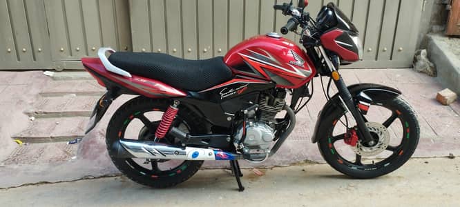 Honda Cb125F (urgent sale)